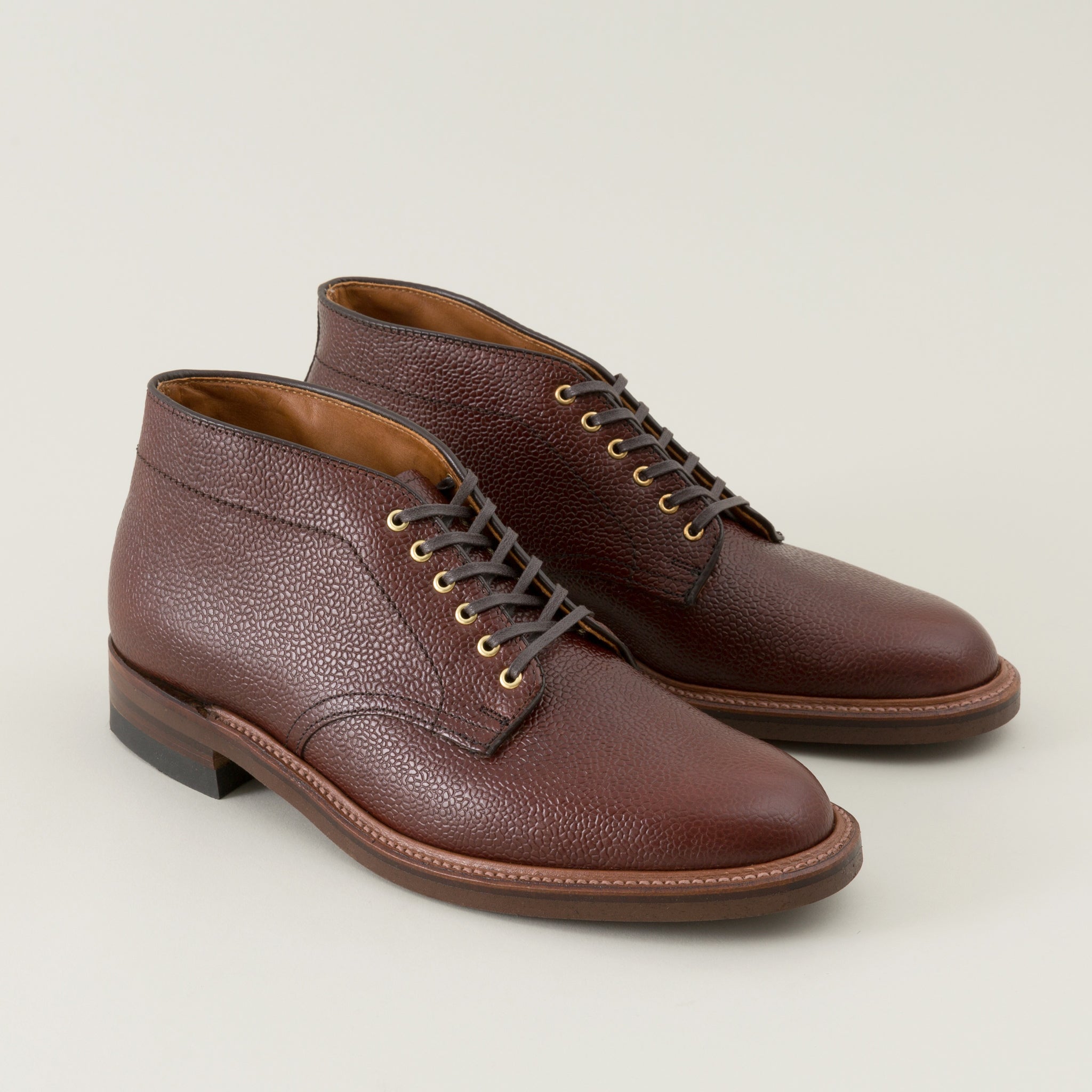 Alden 6 outlet eyelet chukka